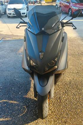 YAMAHA TMAX 
